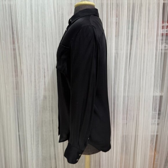 J.Crew Women’s Black Silk Long Sleeve Button Front Blouse Size 2 Minimalist - Picture 2 of 13